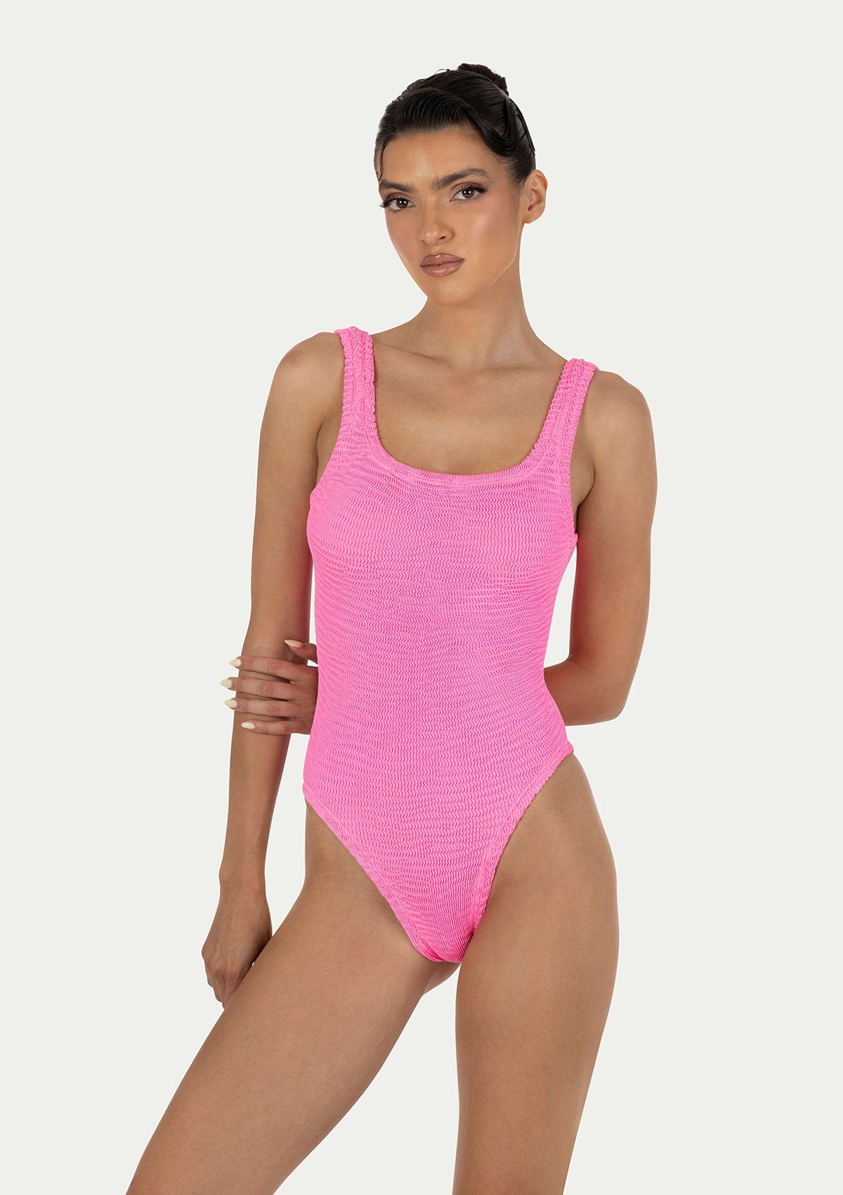 HAILEY FLAMINGO