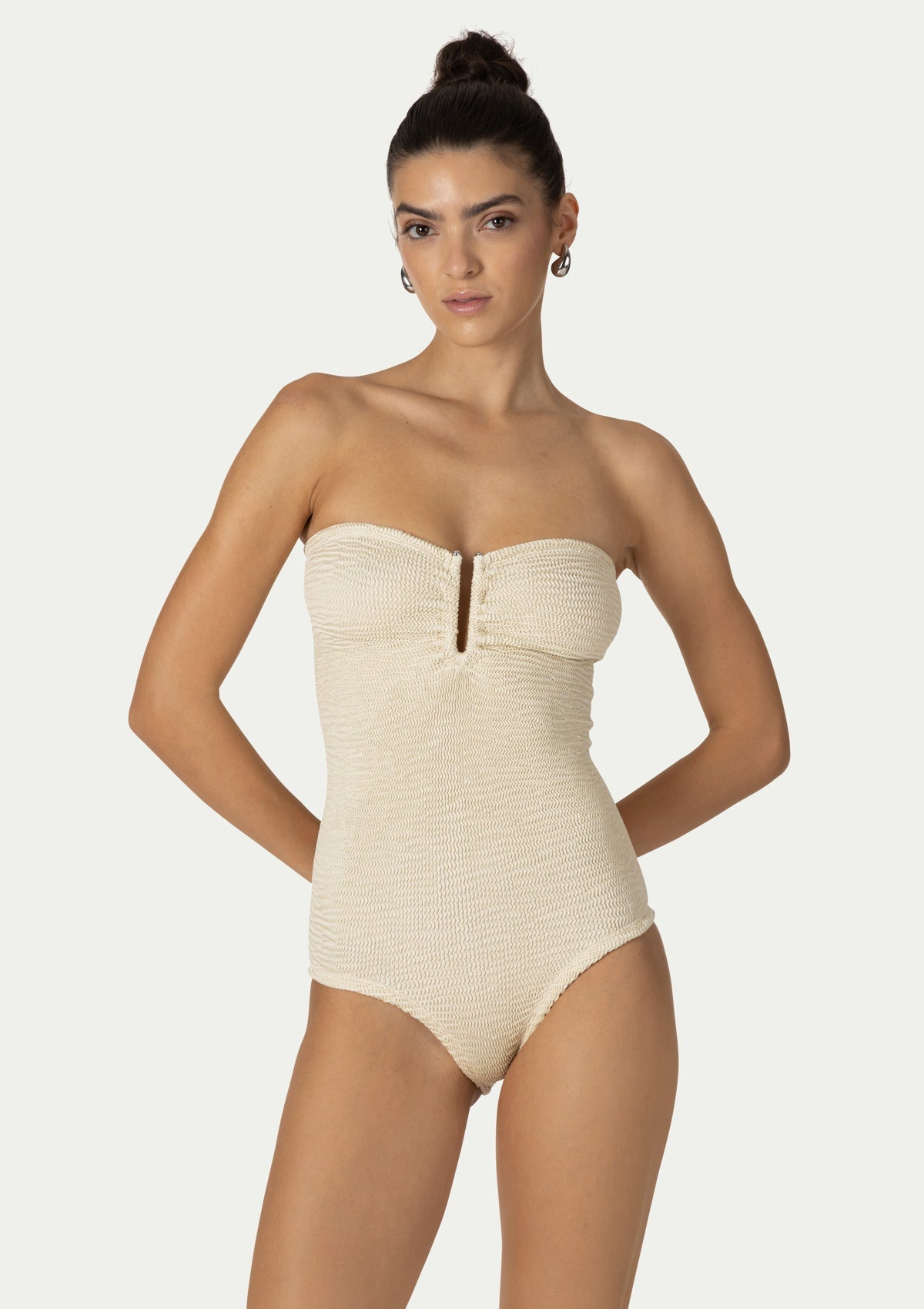 ONE PIECE FRIDA IVORY