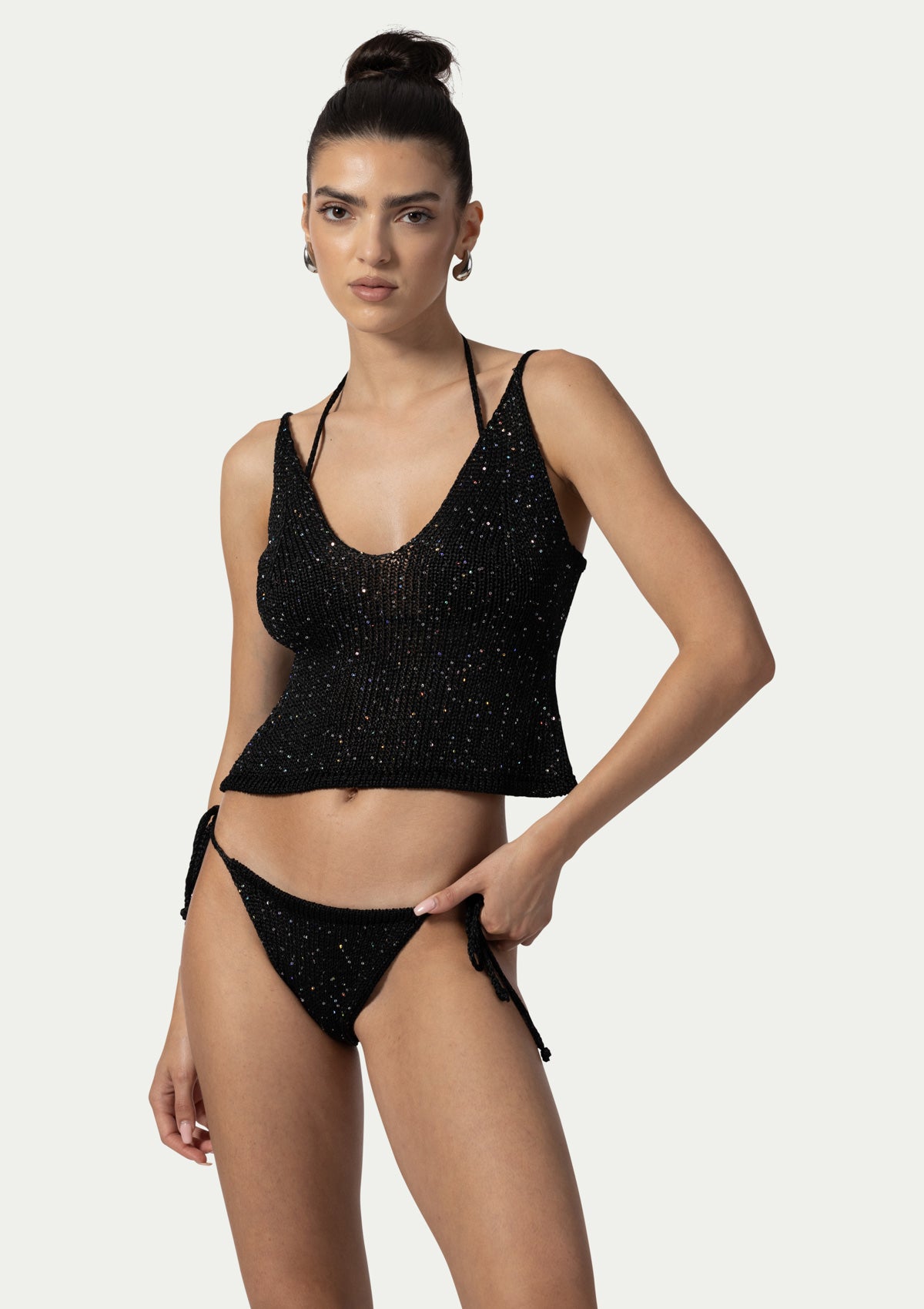 CROCHET TOP BRUNA BLACK