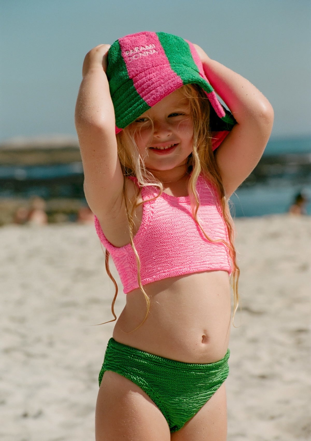 KIDS HAT FUCHSIA/ EMERALD